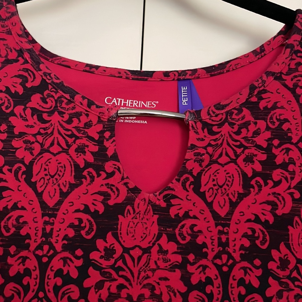 Catherine’s Petite Tunic Top 14/16W - Picture 2 of 2